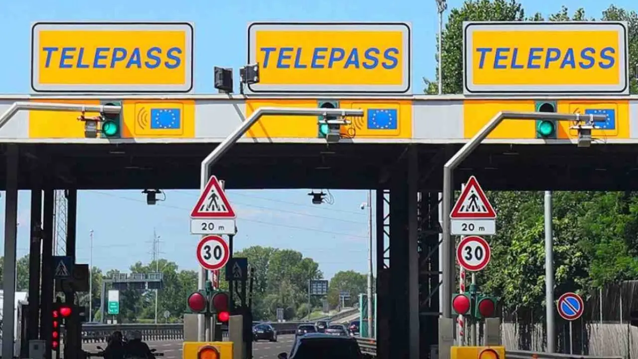 Chi gestisce davvero i tuoi pedaggi autostradali? Ecco la verità su chi controlla questi dati